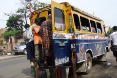 Bus "S'en fout la mort"