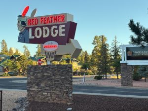 Red Feather Lodge7