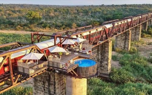Kruger-Shalati-the-train-on-the-bridge34