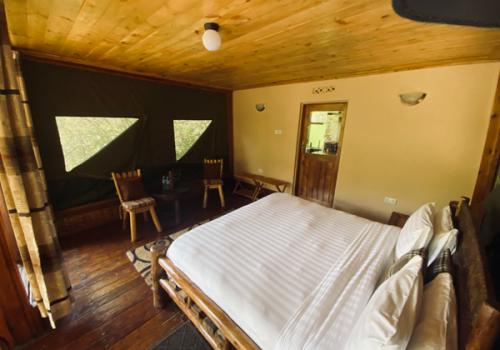 Rushaga-Gorilla-Camp-Lodge5 (1)